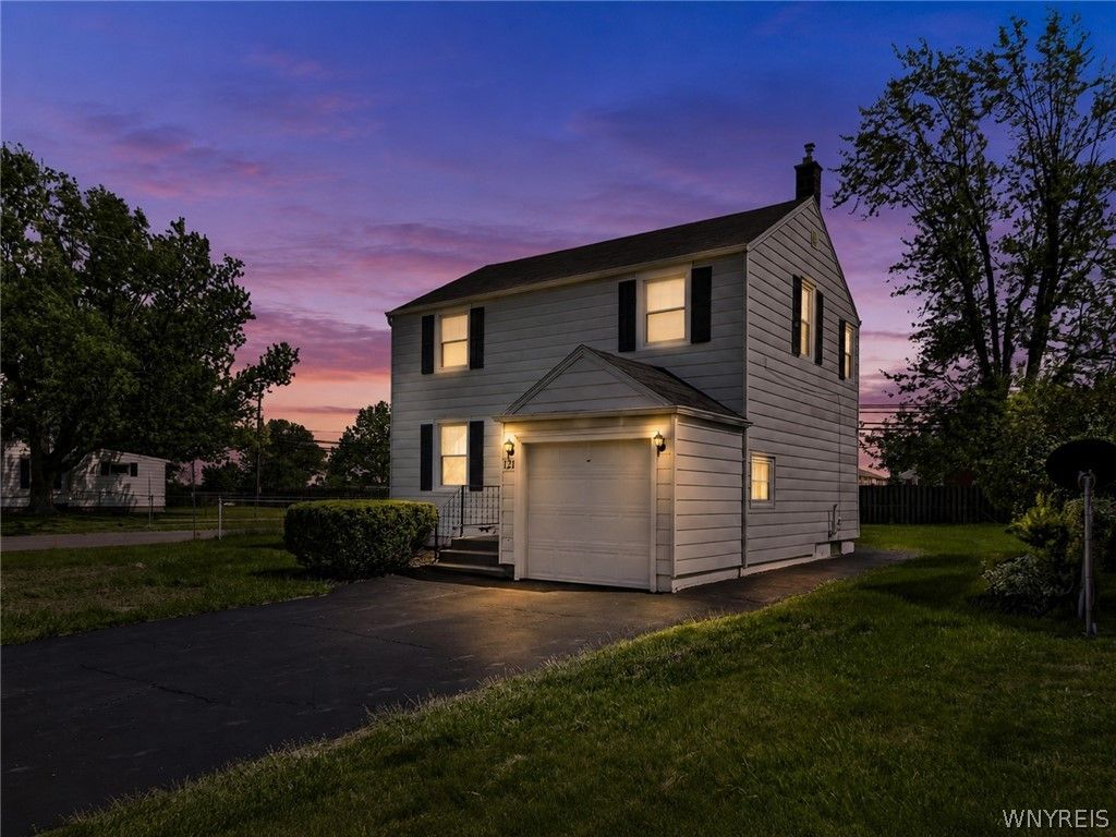121 Southgate Road, Cheektowaga, NY 14215