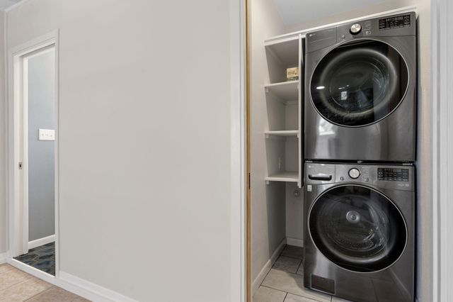 1605 Ridgemont DR, Austin, TX 78723