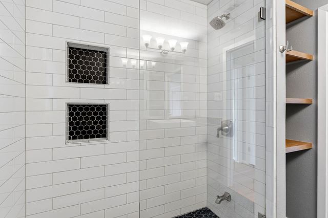 1605 Ridgemont DR, Austin, TX 78723