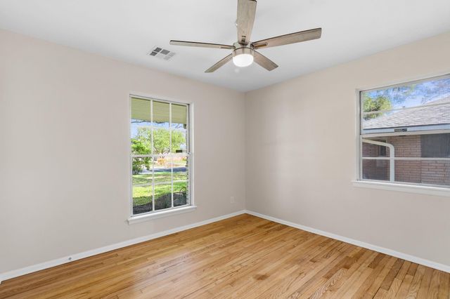 1605 Ridgemont DR, Austin, TX 78723