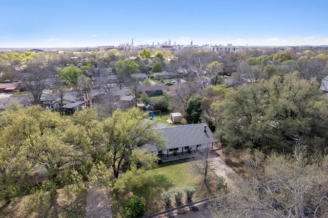 1605 Ridgemont DR, Austin, TX 78723