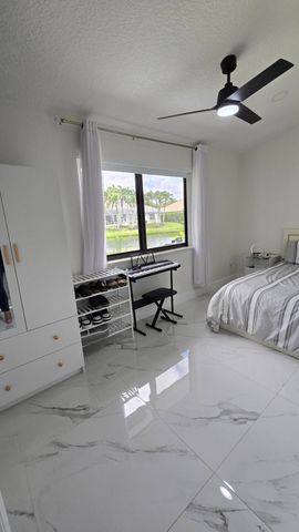 113 Waterview Way, Royal Palm Beach, FL 33411