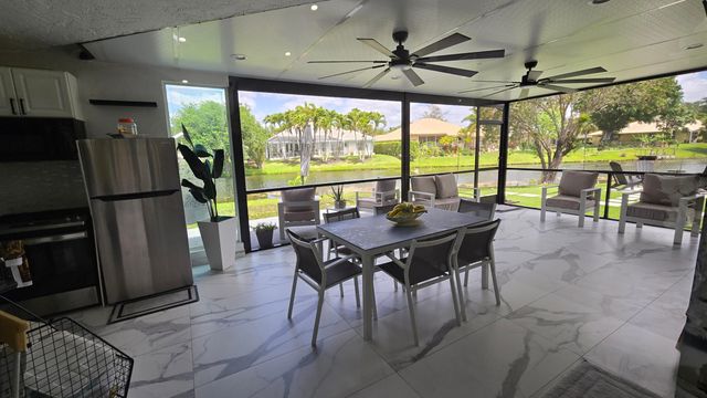 113 Waterview Way, Royal Palm Beach, FL 33411