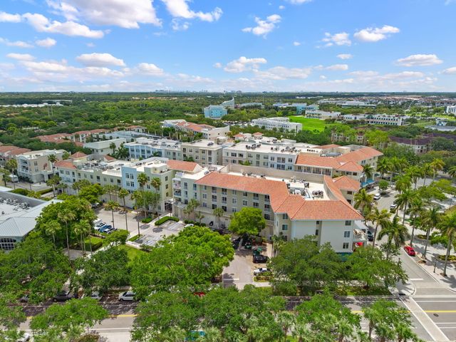 1203 Town Center Drive 313, Jupiter, FL 33458