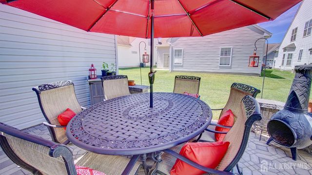 13 High Street, Helmetta, NJ 08828