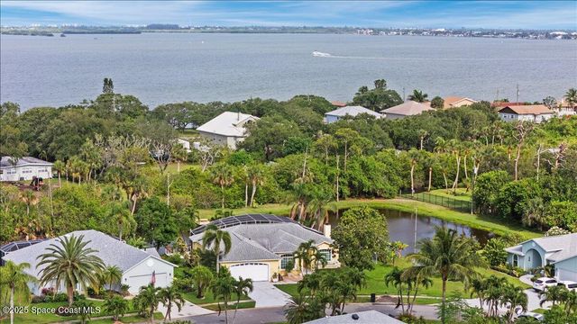 990 Harbor Pines Drive, Merritt Island, FL 32952