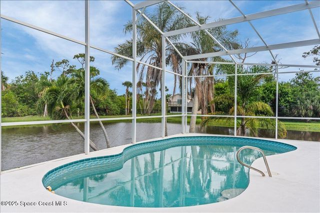 990 Harbor Pines Drive, Merritt Island, FL 32952