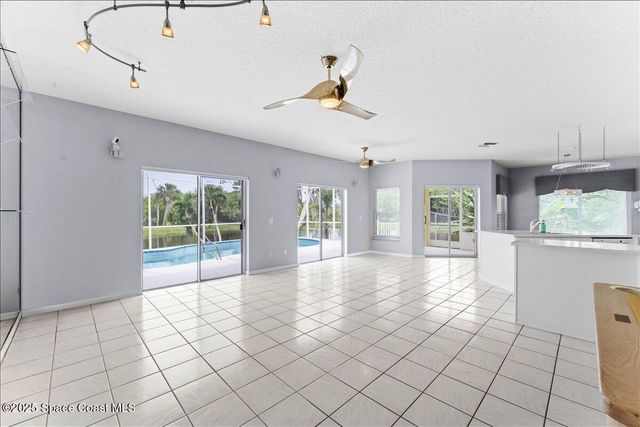 990 Harbor Pines Drive, Merritt Island, FL 32952