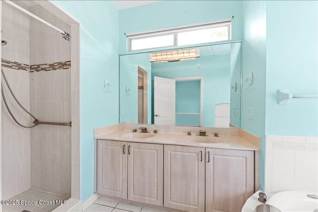 990 Harbor Pines Drive, Merritt Island, FL 32952