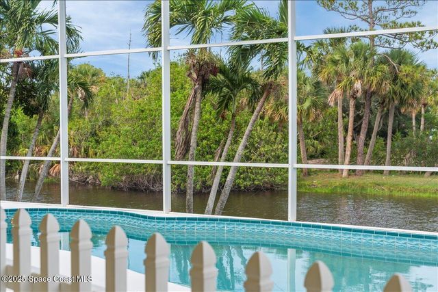 990 Harbor Pines Drive, Merritt Island, FL 32952