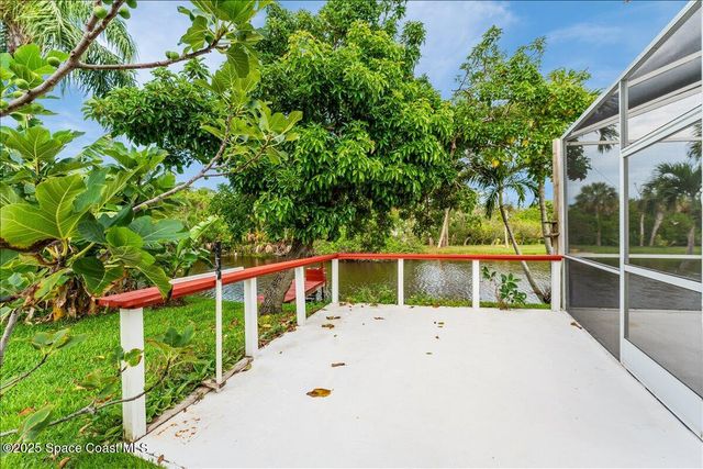 990 Harbor Pines Drive, Merritt Island, FL 32952