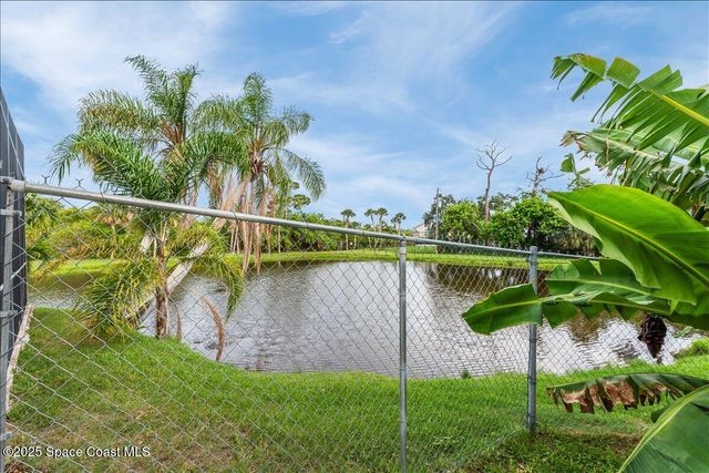 990 Harbor Pines Drive, Merritt Island, FL 32952