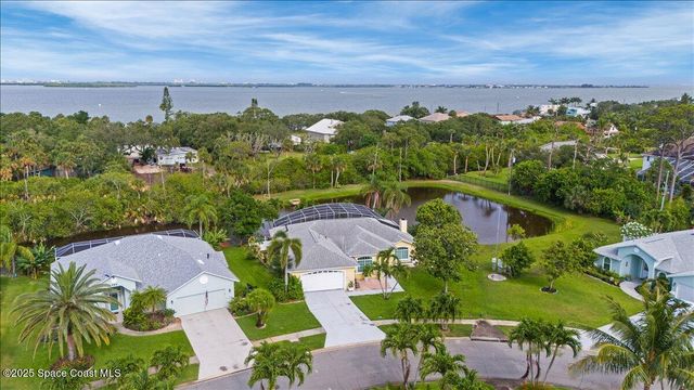 990 Harbor Pines Drive, Merritt Island, FL 32952