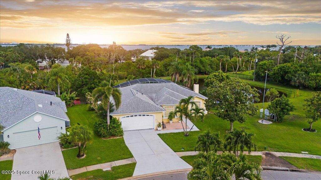 990 Harbor Pines Drive, Merritt Island, FL 32952