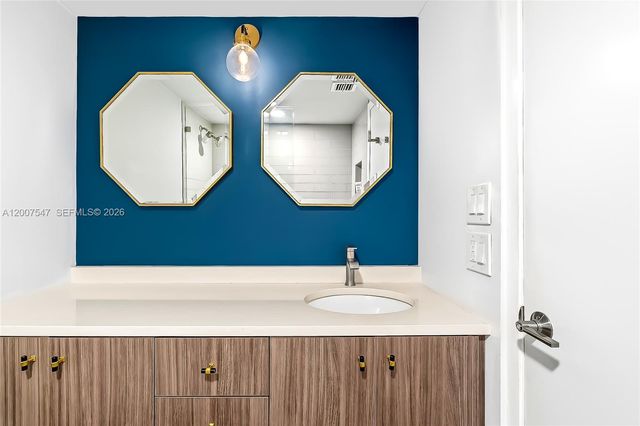 2808 N 46th Ave E549, Hollywood, FL 33021