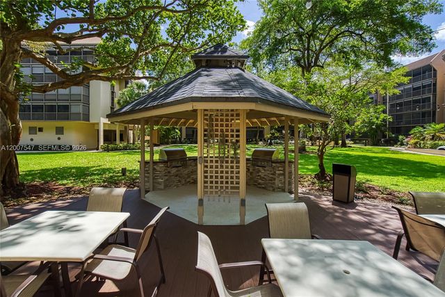 2808 N 46th Ave E549, Hollywood, FL 33021