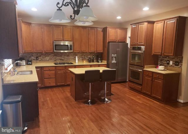 29 TRAIL RIDGE LN, Fredericksburg, VA 22405