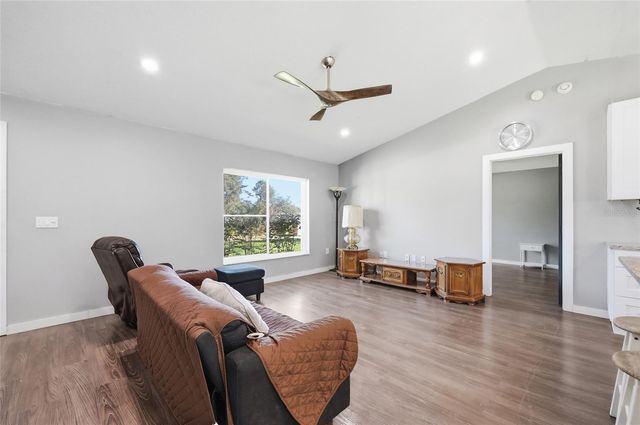 1380 9TH AVENUE, Deland, FL 32724