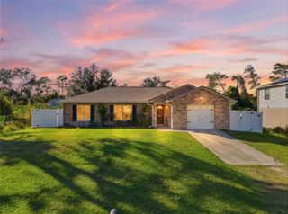 1380 9TH AVENUE, Deland, FL 32724