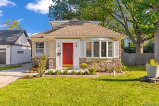 20505 Shady Lane Avenue, Saint Clair Shores, MI 48080