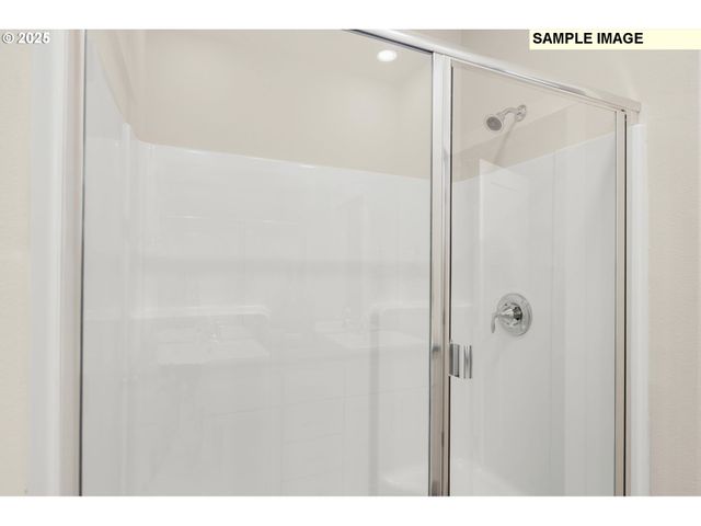 5772 Edward Ct Se, Albany, OR 97322