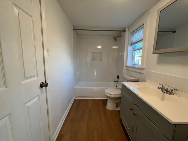 5536 Goodman Avenue, Fort Worth, TX 76107