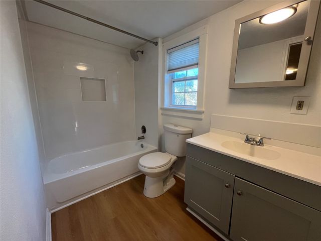 5536 Goodman Avenue, Fort Worth, TX 76107