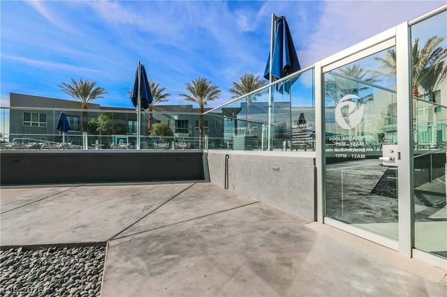 4575 DEAN MARTIN Drive 802, Las Vegas, NV 89103