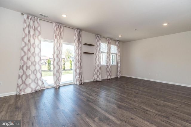 88 FONTHILL CT, Quakertown, PA 18951
