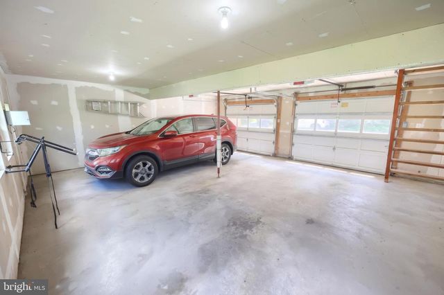 534 VILLA TER, York, PA 17403