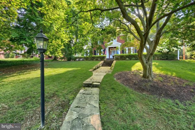 534 VILLA TER, York, PA 17403
