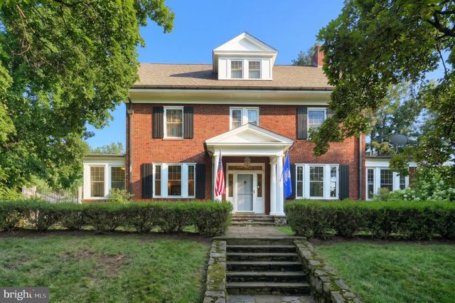 534 VILLA TER, York, PA 17403