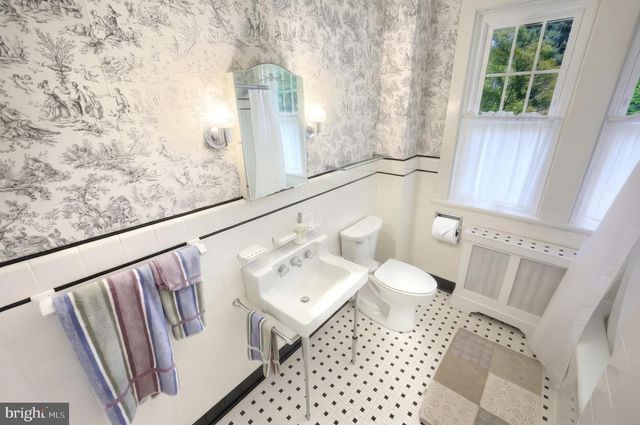534 VILLA TER, York, PA 17403