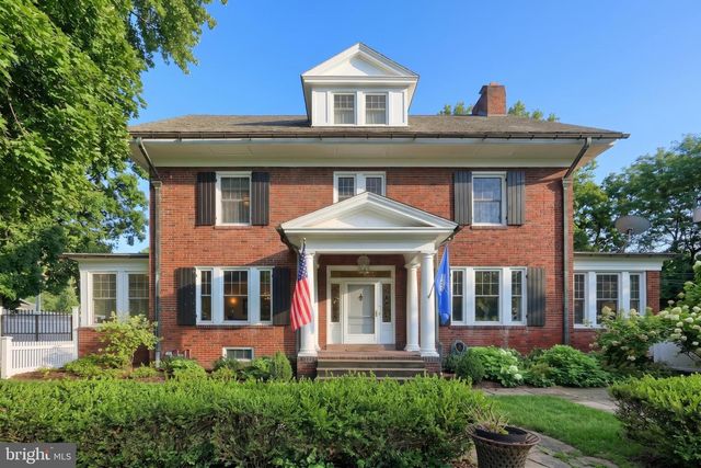 534 VILLA TER, York, PA 17403