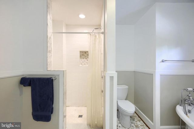 534 VILLA TER, York, PA 17403