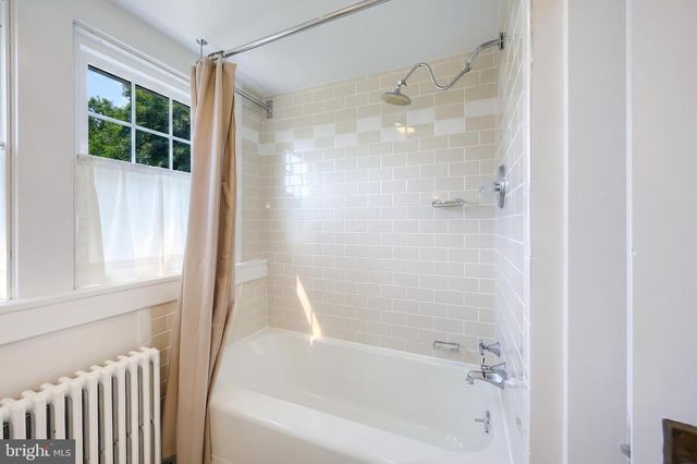 534 VILLA TER, York, PA 17403