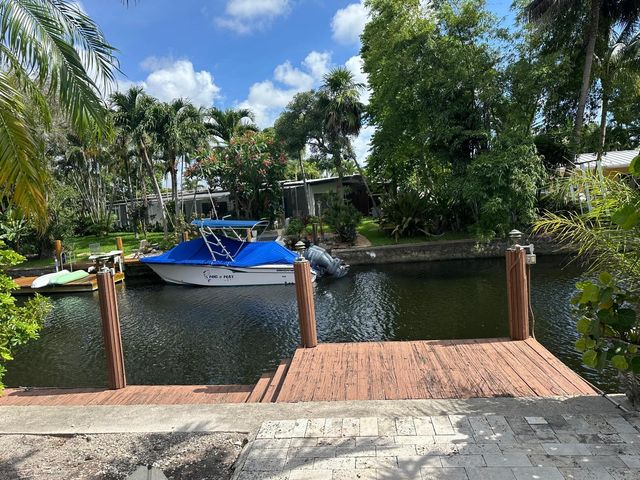 2645 Scott Street, Hollywood, FL 33020