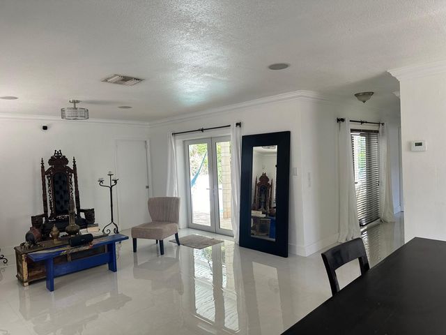 2645 Scott Street, Hollywood, FL 33020