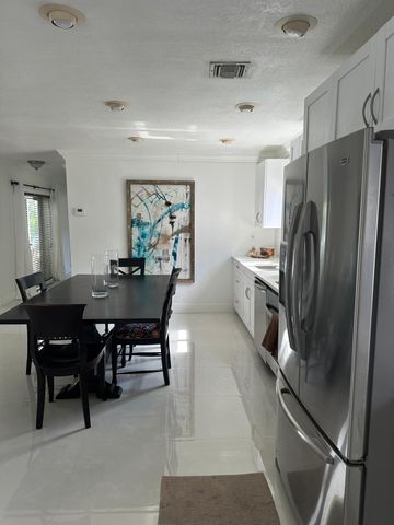2645 Scott Street, Hollywood, FL 33020