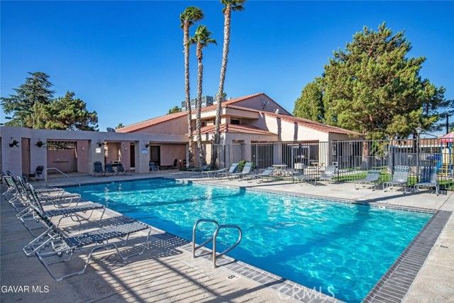 40701 Rancho Vista Boulevard 142, Palmdale, CA 93551