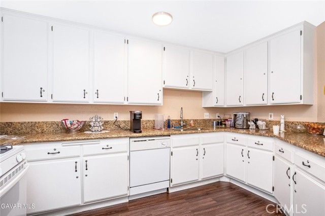 40701 Rancho Vista Boulevard 142, Palmdale, CA 93551