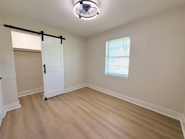 413 La Bradford Drive, Bay City, TX 77414