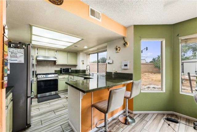 38003 Jeri Lane, Palmdale, CA 93550