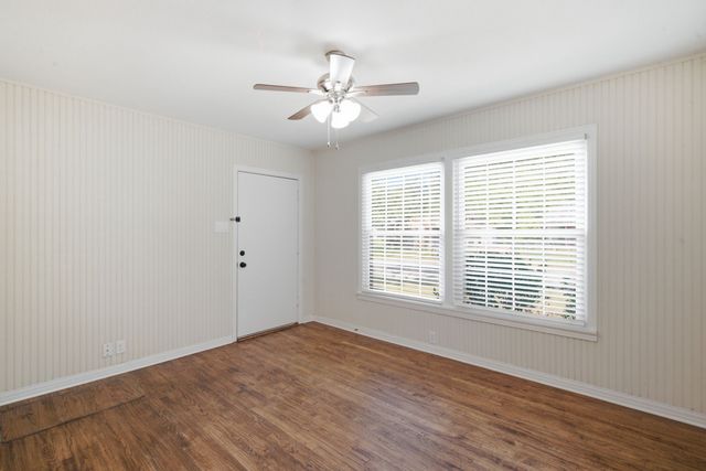 1310 Oliver Street, Weatherford, TX 76086