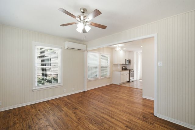 1310 Oliver Street, Weatherford, TX 76086