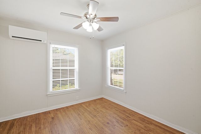 1310 Oliver Street, Weatherford, TX 76086
