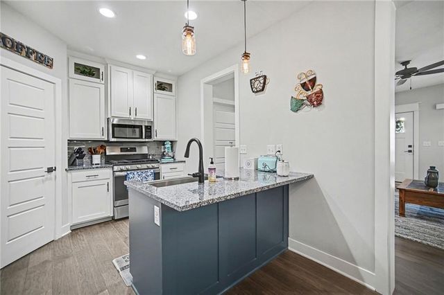 23507 E 11th Terrace S, Independence, MO 64056