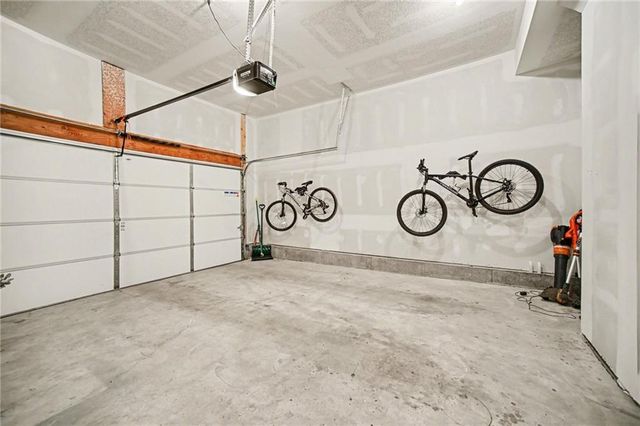 23507 E 11th Terrace S, Independence, MO 64056