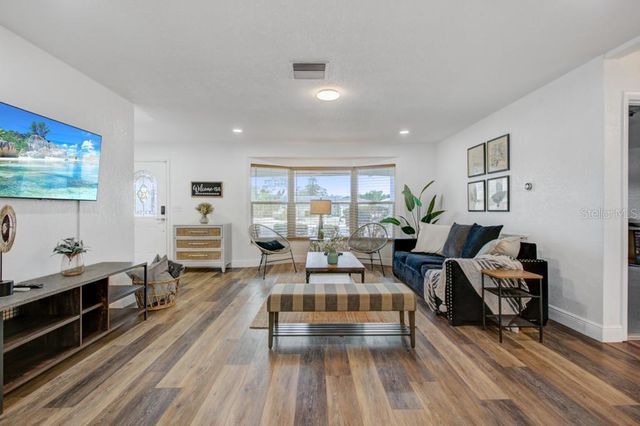 2121 GREENBRIAR BOULEVARD, Clearwater, FL 33763