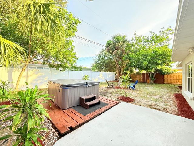 2121 GREENBRIAR BOULEVARD, Clearwater, FL 33763